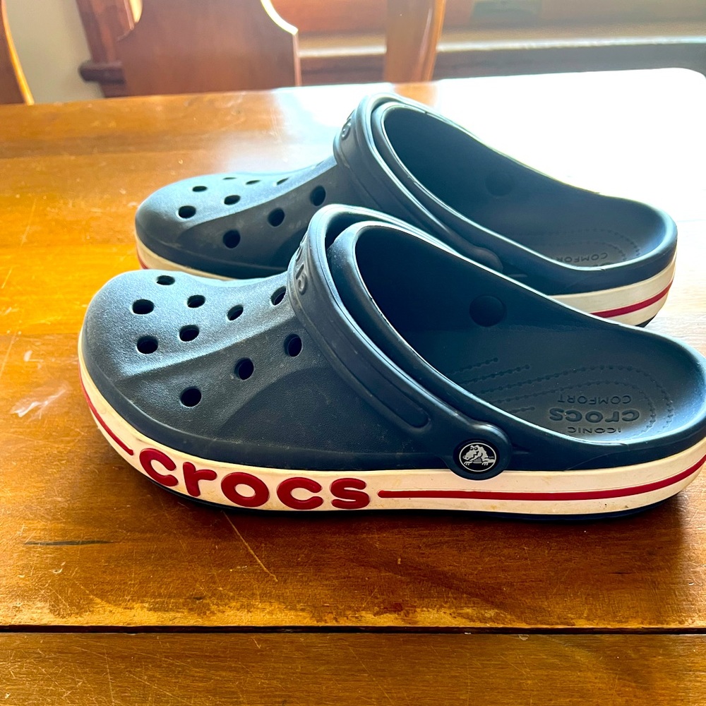 Crocs